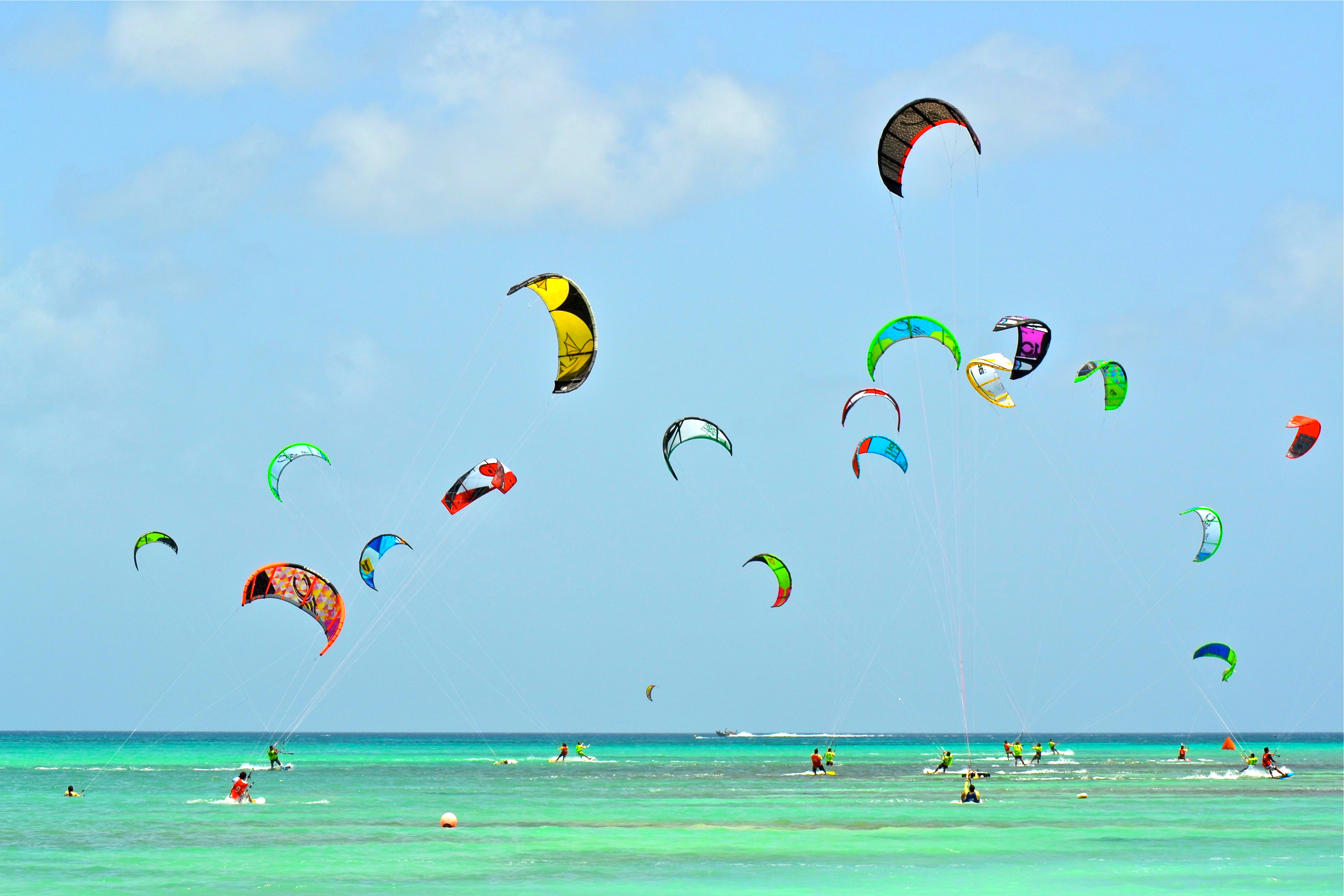 You are currently viewing Kite Surfing on the ABC islands